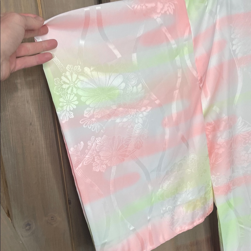 Source Unknown Pastel Kimono Robe - Picture 2 of 5